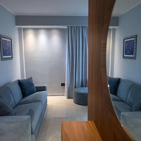 Western Hotel 4*