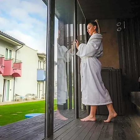 Western Hotel 4*