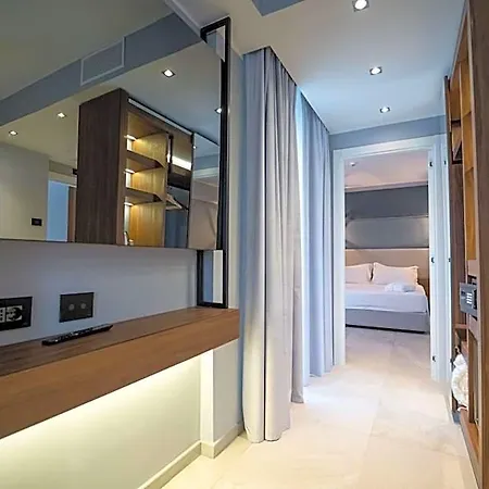Western Hotel 4*