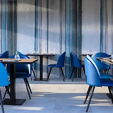 Western Hotell 4*
